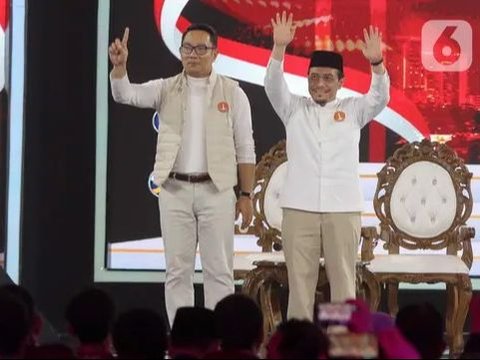 FOTO: Momen Debat Perdana Pilkada Jakarta 2024: Ridwan Kamil dan Pramono Tenang, Dharma Pongrekun Sempat Gugup