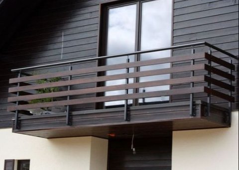 8 Inspirasi Desain Railing Balkon Minimalis, Bikin Hunian jadi Lebih Estetik dan Elegan