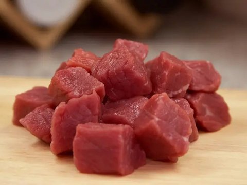 Ilustrasi Daging Sapi Credit: freepik.com