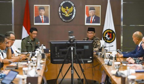 FOTO: Menko Muhadjir Pimpin Rapat Koordinasi Bantuan Kemanusiaan untuk Negara-Negara Konflik