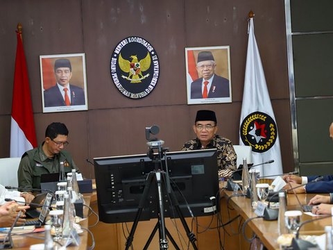 FOTO: Menko Muhadjir Pimpin Rapat Koordinasi Bantuan Kemanusiaan untuk Negara-Negara Konflik