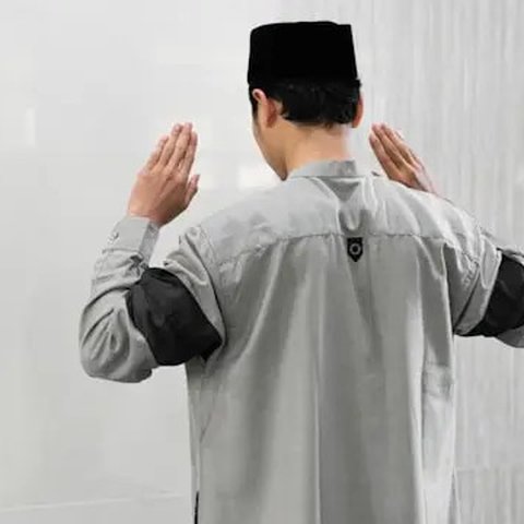 Buya Yahya. (Foto: Dok. Instagram @buyayahya_albahjah)
