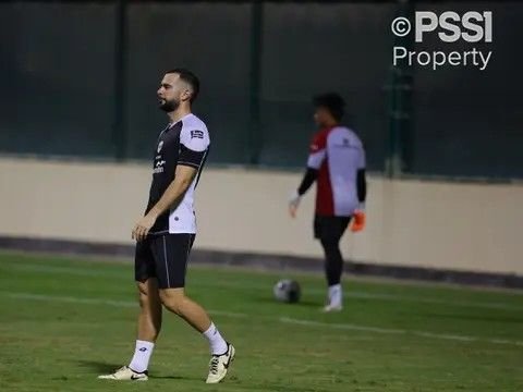 FOTO: Intip Latihan Pemain Timnas Indonesia Jelang Lawan Bahrain, Mess Hilghers Fokus Menangkan Setiap Laga