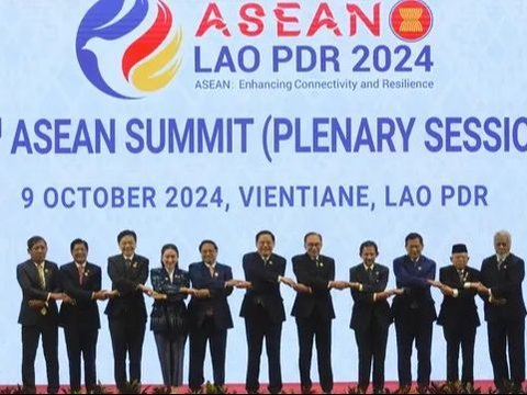 FOTO: Momen Wapres Ma'ruf Amin Gantikan Jokowi Pimpin Delegasi Indonesia di KTT ASEAN Laos