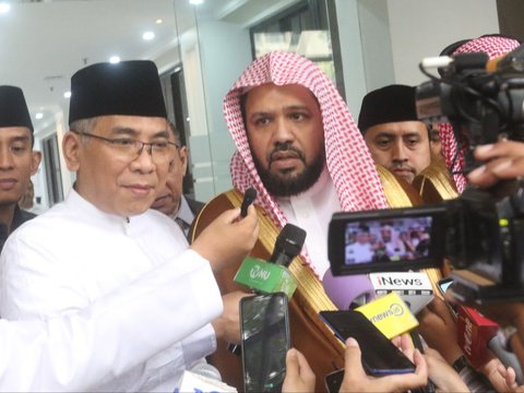 FOTO: Momen Imam Besar Masjid Nabawi Silaturahmi ke Markas PBNU