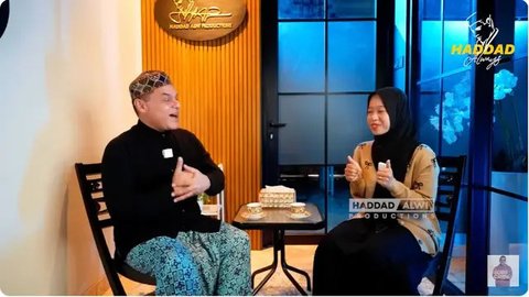 Potret terkini anak kecil yang mempopulerkan lagu 'Rindu Muhammadku' bersama Haddad Alwi. (sumber: YouTube/Haddad Alwi Official)