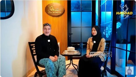 Potret terkini anak kecil yang mempopulerkan lagu 'Rindu Muhammadku' bersama Haddad Alwi. (sumber: YouTube/Haddad Alwi Official)