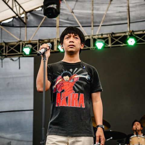 Rian D'Masiv Temukan Kaos Langka Dewa 19, Harga Rp58 Juta jadi Sorotan