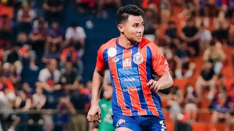 Aksi pemain Timnas Indonesia, Asnawi Mangkualam di Liga Thailand 2024/2025 bersama Port FC. (Dok. Port FC).