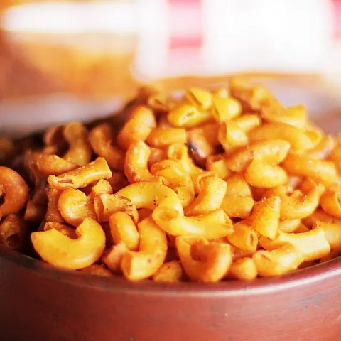 Makaroni terbuat dari campuran gandum jenis durum, tepung terigu, dan air/Copyright shutterstock/