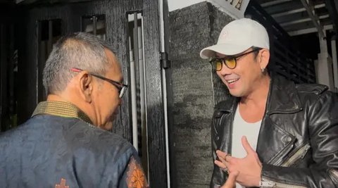 Farhat Abbas. (Foto: Dok. Instagram @farhatabbasofficial)