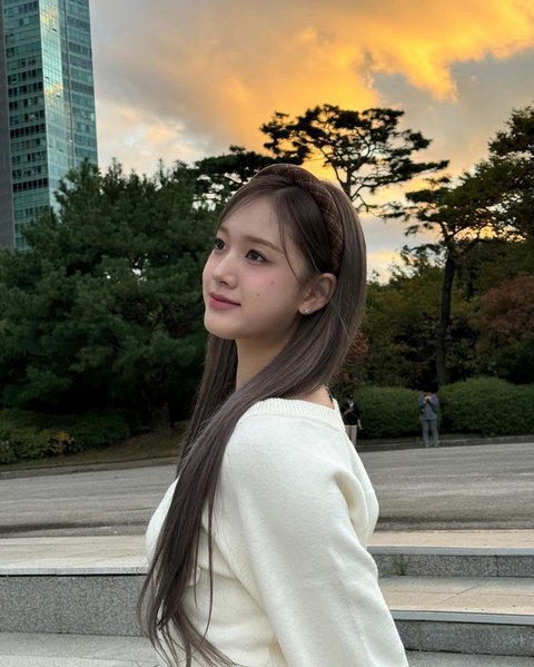 Alami Kenaikan Berat Badan, J STAYC Berjanji Akan Diet - Minta Maaf Kepada Penggemar