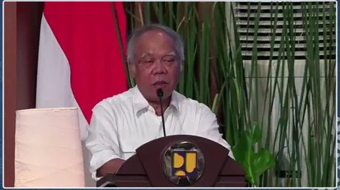 Menteri PUPR 2014-2019 Basuki Hadimuljono tiba di Kompleks Istana Kepresidenan di Jakarta, Selasa (22/10/2019). Basuki Hadimuljono mengaku dihubungi Menteri Sekretaris Negara untuk datang ke