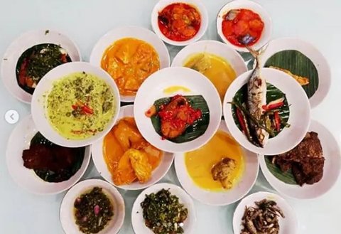 Klarifikasi Andre Rosiade Picu Ramainya Seruan Boikot Rumah Makan Padang Berlisensi IKM.  foto: Twitter @Indonesia_malu