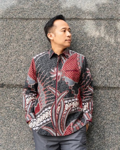 Denny Cagur klarifikasi isu dicueki istri karena gaji sebagai anggota DPR RI konon lebih rendah dari pendapatannya sebagai artis papan atas Tanah Air. (Foto: Dok. Instagram @dennycagur)
