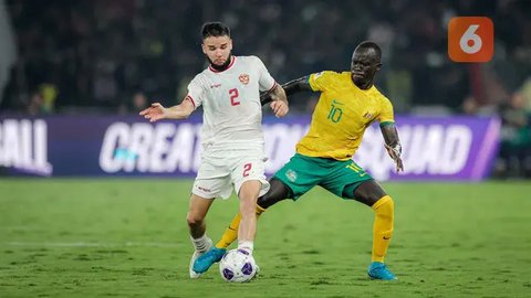 Kevin Diks menjalani pemanasan jelang Firm Derby di Superliga Denmark antara Brondby Vs FC Copenhagen, Minggu (27/10/2024). (Dok. FC Copenhagen)