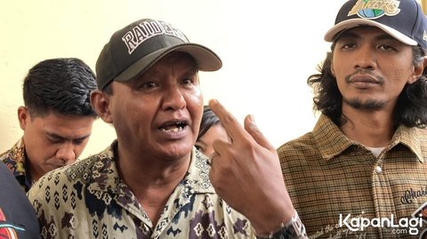 Ayah Vadel Badjideh Tantang ibunda Lolly Untuk Merobohkan Rumahnya Setelah Nikita Mirzani disebut Sampah