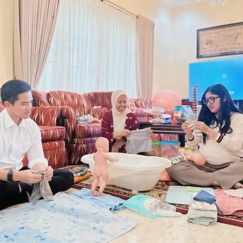 Bebingah anak Kaesang Pangarep dan Erina Gudono jalani pemotretan bayi bertema alpukat. (dok. Instagram Instagram Story @erinagudono)