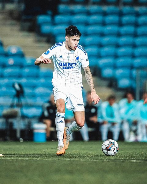 Potret Ganteng Kevin Diks, Idola Baru dan Calon Senjata Timnas Indonesia