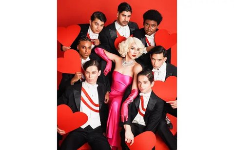 Potret Anya Geraldine Bergaya Ala Marilyn Monroe (Sumber: Instagram/anyageraldine)