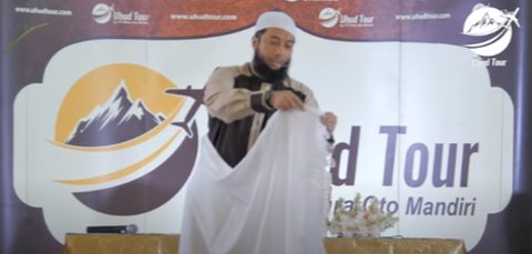 Cara Memakai Kain Ihram Laki-laki yang Praktis
