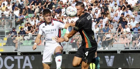 Main 90 Menit, Jay Idzes Gagal Selamatkan Venezia dari Kekalahan Kontra Parma