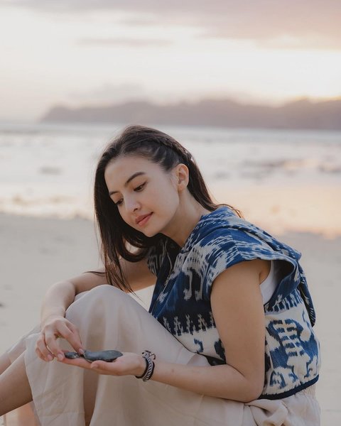 Ditanya Denny Sumargo, Akhirnya Terungkap Tipe Laki-Laki yang Disukai Raline Shah