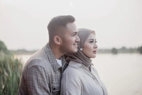 Keseruan Gender Reveal Kesha Ratuliu (Sumber: Instagram/kesharatuliu05)