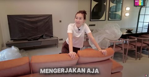 Potret Rumah Baru Hesti Purwadinata yang Didesain Sendiri, Unik dan Berteknologi Canggih