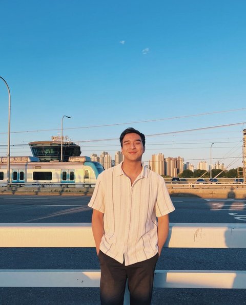 Profil Ibrahim Risyad, Aktor Multitalenta yang Resmi Menikah dengan Salshabilla Adriani