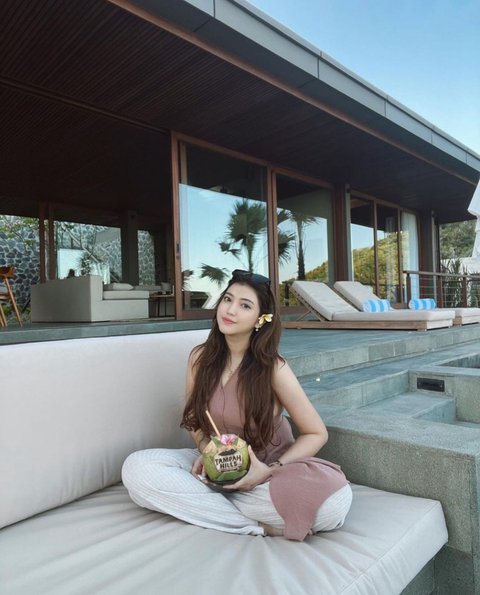 Profil Ibrahim Risyad, Aktor Multitalenta yang Resmi Menikah dengan Salshabilla Adriani