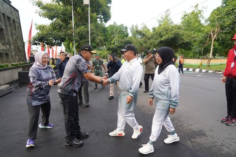 Momen Eks Kasad dan 160 Pati TNI 'Geruduk' Akmil