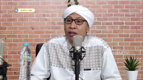 Pengasuh LPD Al Bahjah KH Yahya Zainul Ma'arif atau Buya Yahya. (Tangkap layar YouTube Al Bahjah TV)