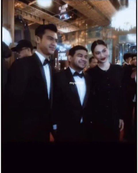 Momen Pratama Arhan dan Azizah Salsha hadiri acara bareng usai isu perselingkuhan. (sumber: Instagram/thariqhalilintar/arhanazizah.official)