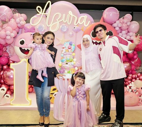 Kris Dayanti tidak terlihat datang bersama suaminya, Raul Lemos, dan anak-anaknya bersama Raul Lemos.