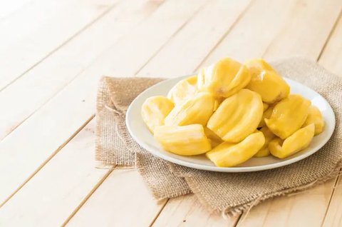 Makan Nangka Saat Hamil Muda Sebabkan Keguguran?