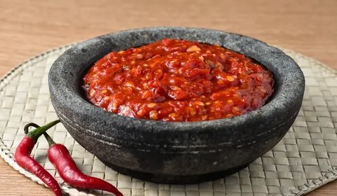 Yuk Coba Cara Praktis Membuat Sambal Tahan Sebulan Tanpa Freezer