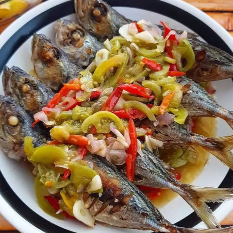 Ikan Kembung Asam Manisa
