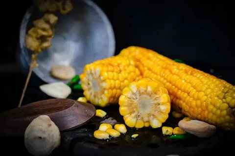 ilustrasi jagung rebus/Photo by it's me neosiam from Pexels