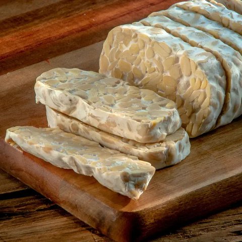 ilustrasi tempe mentah/copyright By Joko SL (Shutterstock)