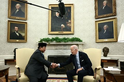 FOTO: Momen Prabowo Temui Presiden AS Joe Biden di Gedung Putih, Bahas Situasi Jalur Gaza hingga Laut China Selatan