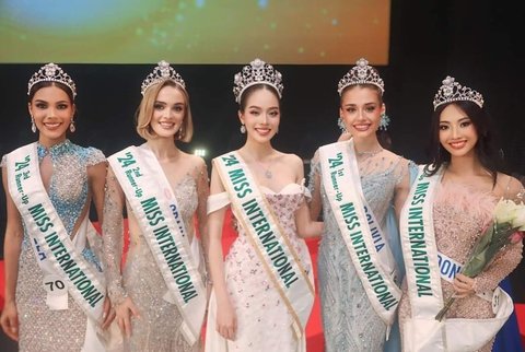 Tak Hanya Cantik, Sophie Kirana Tak Sungkan Bantu Steam Pakaian dan Pijat Finalis Miss International 2024 Jelang Final