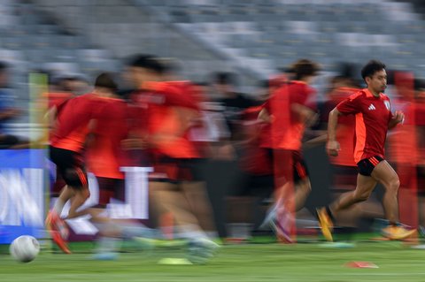 FOTO: Mengintip Timnas Jepang Jajal Rumput Stadion Gelora Bung Karno Jelang Hadapi Timnas Indonesia