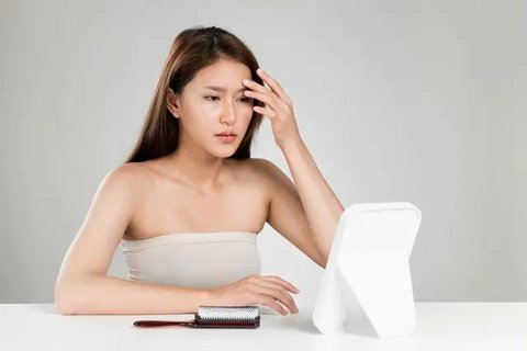 Ilustrasi perempuan dengan kulit sehat. (c) 220Selfmadestudio/Depositphotos.com