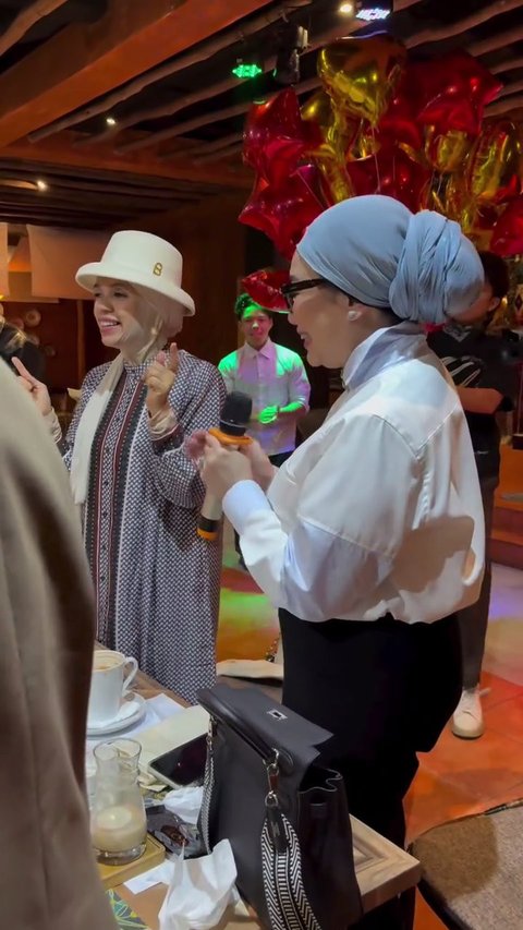 Besanan, 7 Pottet Kedekatan Reza Artamevia dan Lenggogeni Faruk Ibunda Halilintar - Kompak