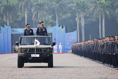 Penampilan Gagah Menko AHY Berseragam Pangkat Bintang Empat