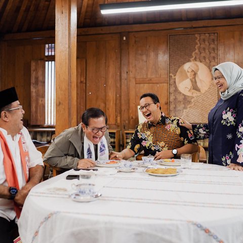 Lontong Sayur dan Kopi Jadi Menu Anies Terima Pramono-Rano Bahas Jakarta