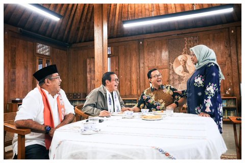 FOTO: Tawa Lepas Anies Baswedan dan Pramono-Rano, Sinyal Dukungan?