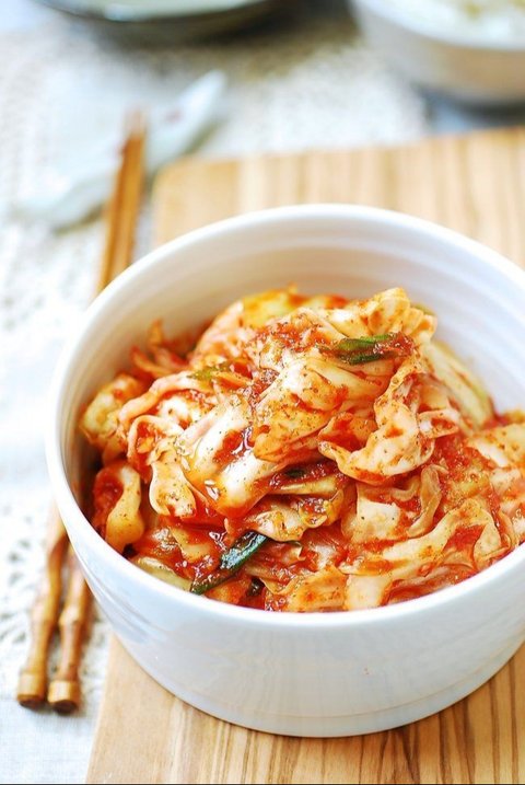 4 Makanan Fermentasi yang Punya Khasiat untuk Kesehatan Tubuh Perempuan, dari Tempe hingga Kimchi