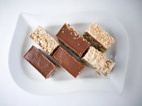 Cara membuat puding coklat susu (foto: Freepik)